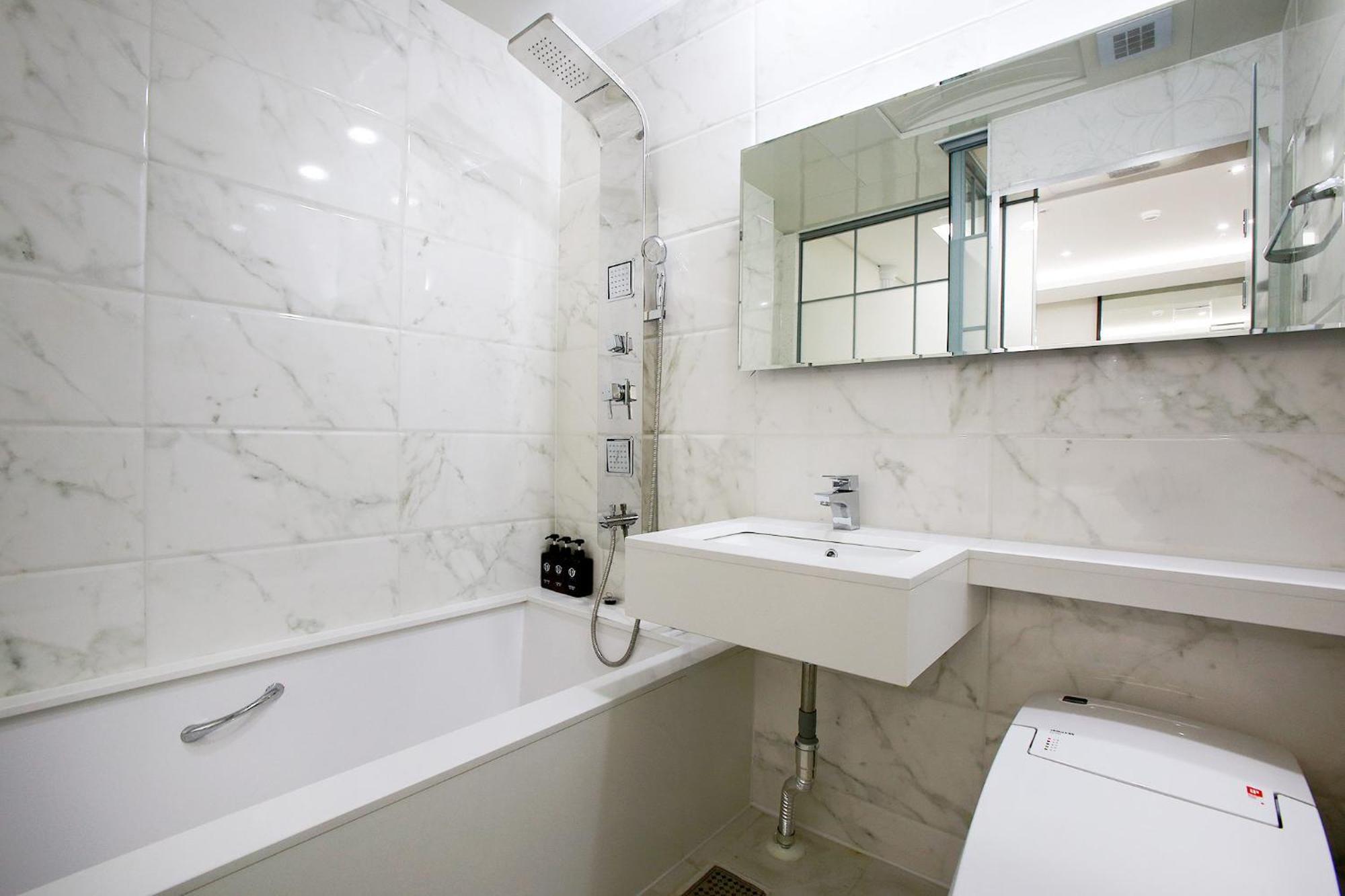 W Hotel Gwangmyeong Bagian luar foto