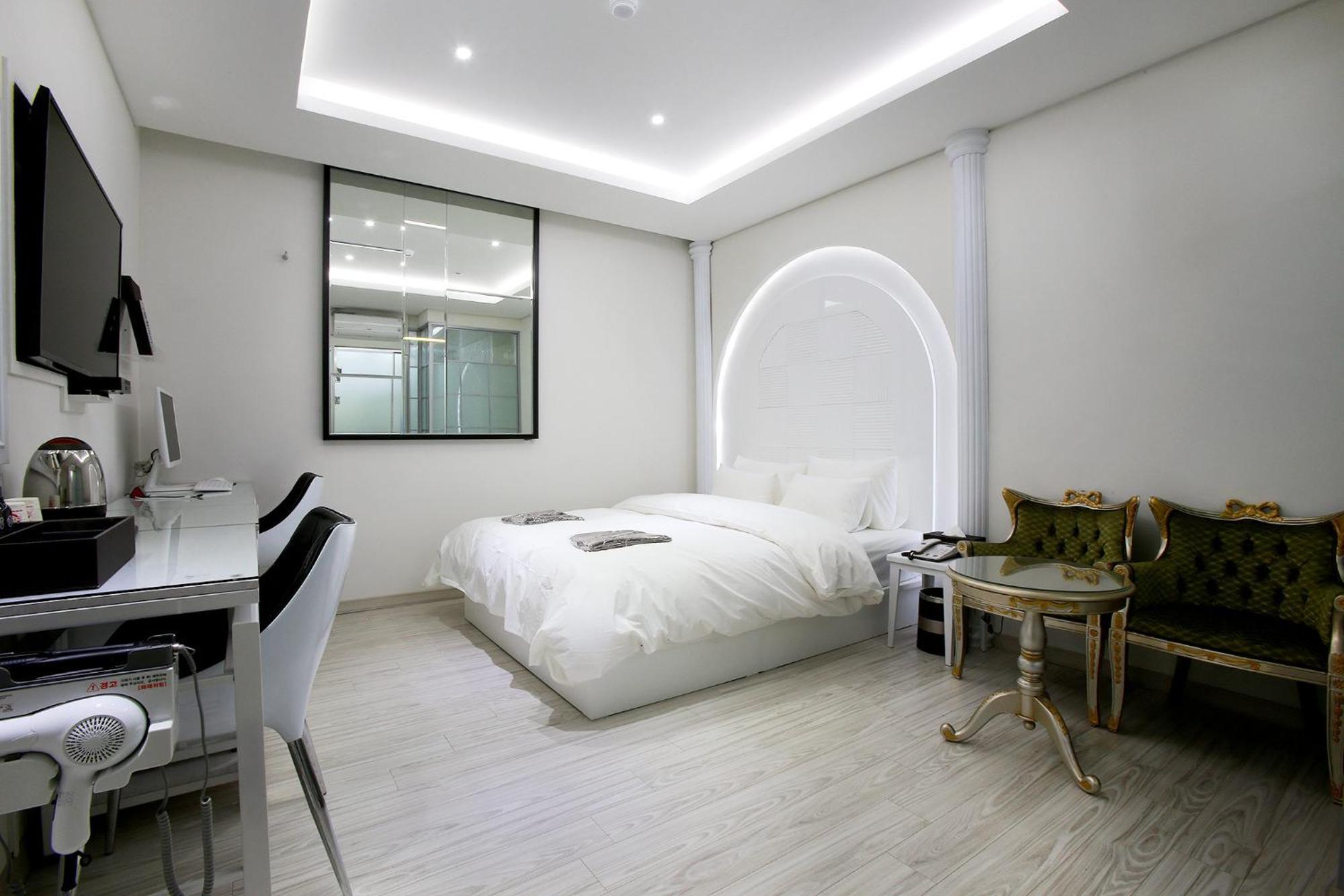 W Hotel Gwangmyeong Bagian luar foto